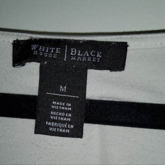 White House Black Market Top.  Medium   LTOP264 - Picture 3 of 3